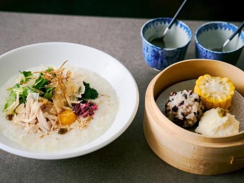 Φαγητό σε αυτό το ξενοδοχείο ή κάπου εκεί κοντά