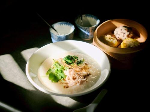 Φαγητό σε αυτό το ξενοδοχείο ή κάπου εκεί κοντά