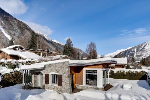 Chalet Safari. Face au Mont-Blanc.