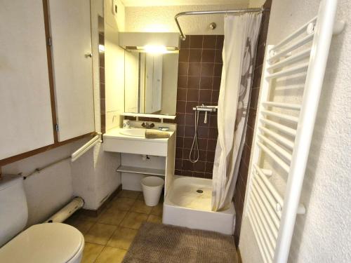 Studio cosy avec balcon et parking, animaux admis, près des plages à Sainte-Maxime
