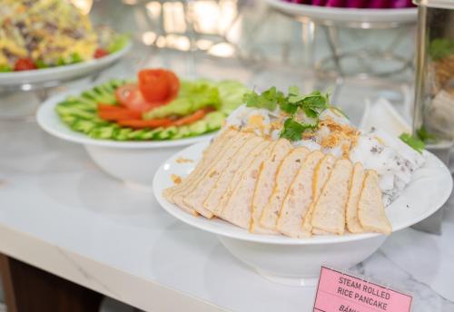 Jídlo v hotelu nebo okolí