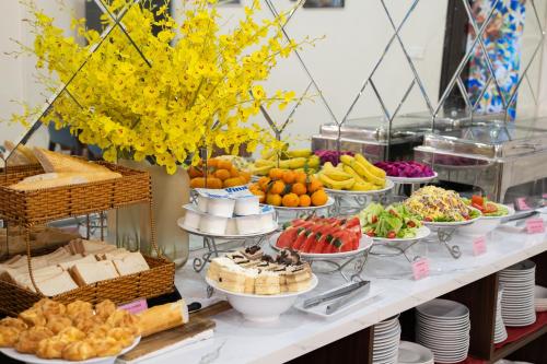 Jídlo v hotelu nebo okolí