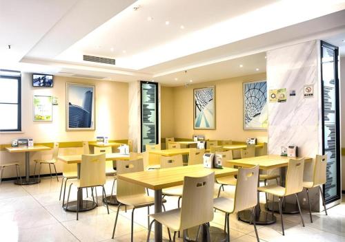 Εστιατόριο ή άλλο μέρος για φαγητό στο City Comfort Inn Jingzhou Railway Station Fantawild