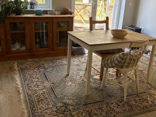 Billede fra billedgalleriet på Charming cottage in Wells with easy parking i Wells