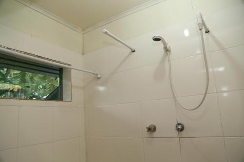 Bathroom sa Samoa Home