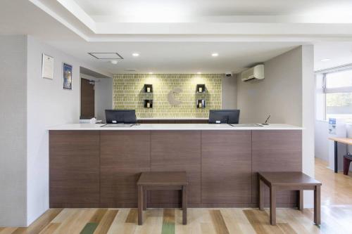Ο χώρος του λόμπι ή της ρεσεψιόν στο Comfort Inn Kashima