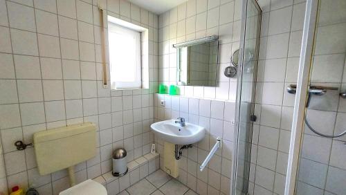 Koupelna v ubytování Ferienwohnung Weitblick Breege