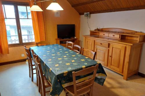 Μια τηλεόραση ή/και κέντρο ψυχαγωγίας στο Sous l'Alpette en Chartreuse