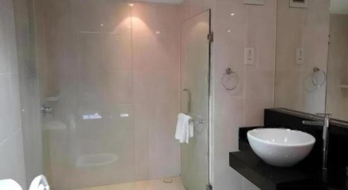 Koupelna v ubytování Grand Barakah Hotel