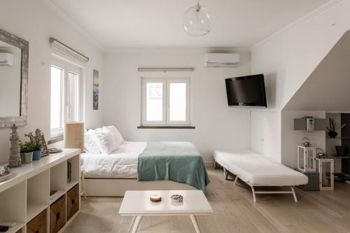 Lisbon Apartments by Propr