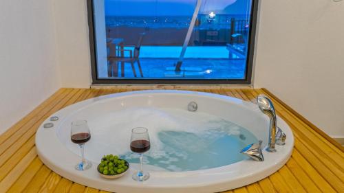 Swimmingpoolen hos eller tæt på Conservative Villa in Nature - Uzumlu, Kalkan