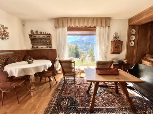 Charming ground floor flat with mountain views photo 3