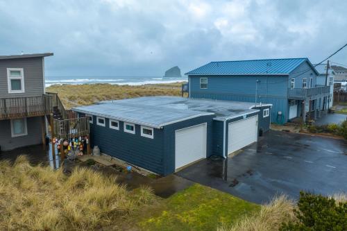 Το κτήριο όπου στεγάζεται  η παραθεριστική κατοικία