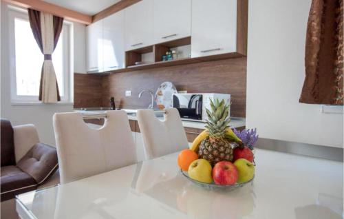 Nice Apartment In Vodice With Wifi