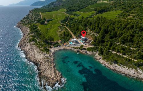 Luxurious Home In Dingac With Sauna