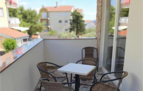 2 Bedroom Stunning Apartment In Vodice