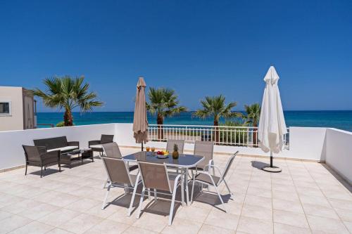Azure Seaside Apts