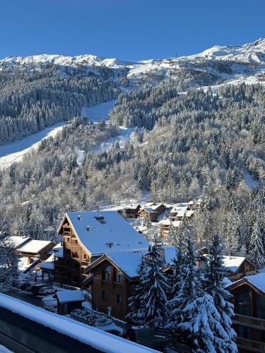 Nespecifikovaný výhled na hory nebo výhled na hory při pohledu z apartmánu