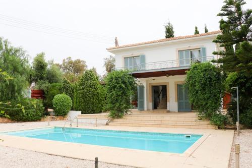 Φωτογραφία από το άλμπουμ του Villa Serenity στο Νέο Χωριό