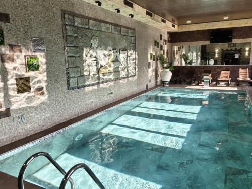 Bazén v ubytování Complex Chilingira nebo v jeho okolí