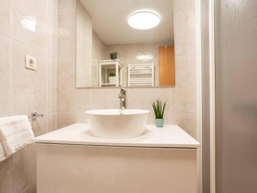 Ένα μπάνιο στο Balcón, luminoso, casco viejo, junto al ayuntamiento