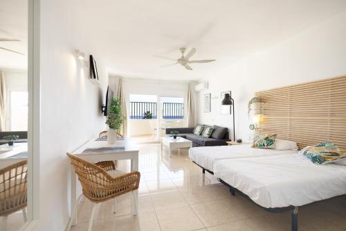 NT Benalbeach Sea Views Terrace-Quiet and cozy
