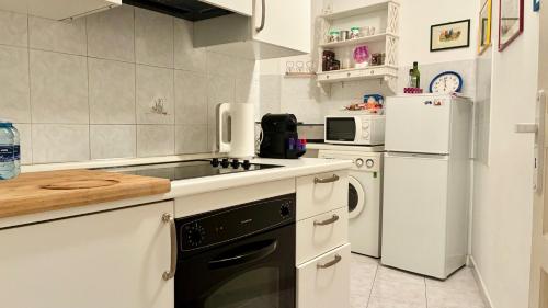 ApartHotel Riviera - JEAN JAURES 1 - Vieille Ville - Appartement de 3 pieces AC - 100m de la plage