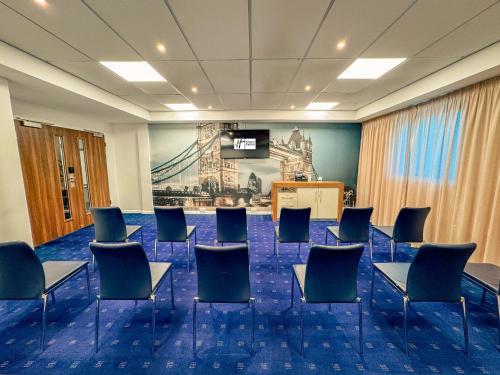 Holiday Inn Express London Stratford by IHG photo 76