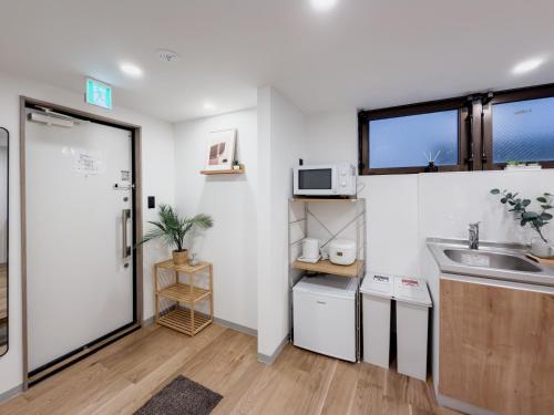 ISSHUKU Noma 北新宿I -101 Multiple Beds Room 4-6 Guests