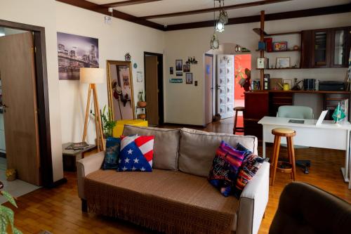 Posezení v ubytování American Hostel e Pousada