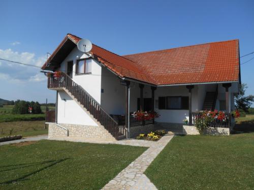 Gallery image of Guesthouse Andja in Smoljanac