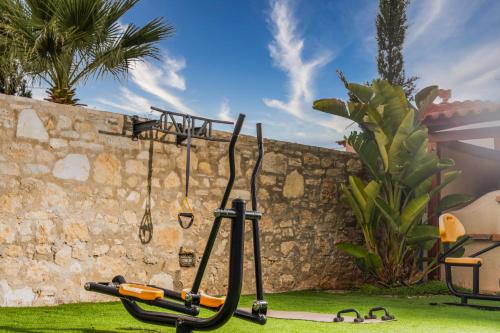 Fotografie z fotogalerie ubytování SivasZen Family Villa, Heated Pool, Fitness & Play, By ThinkVilla v destinaci Sívas