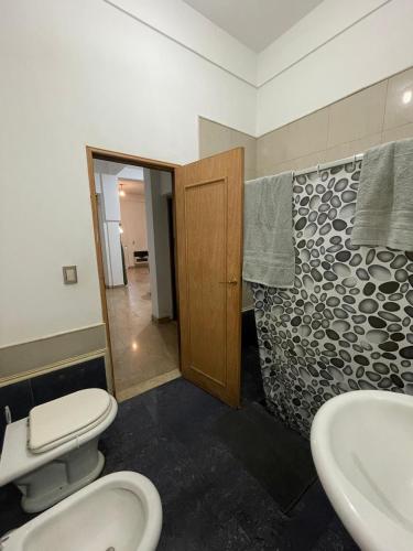 Ένα μπάνιο στο Hospedaje La Brasilera