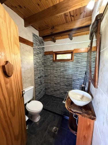 Ένα μπάνιο στο El Camino Cabañas y Apart