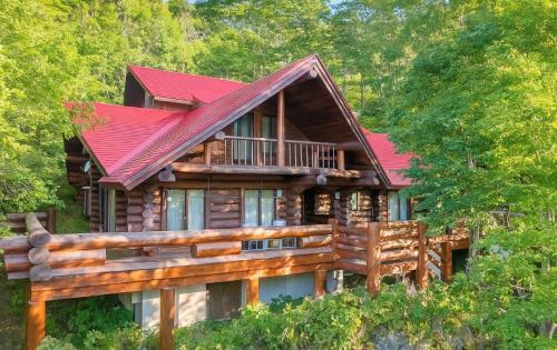 Hakuba Loghouse