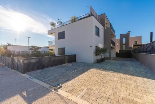 Casa Dora