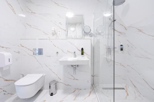 Ένα μπάνιο στο Kikelet Club Hotel