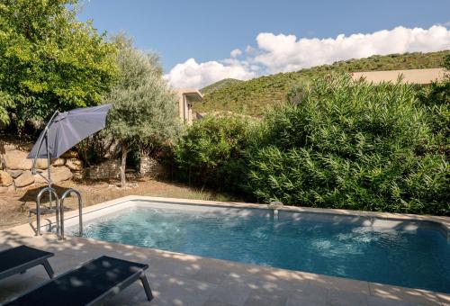 Πισίνα στο ή κοντά στο Villa de charme Jo Poggi - Domaine Romella - Piscine - Proche St-Florent