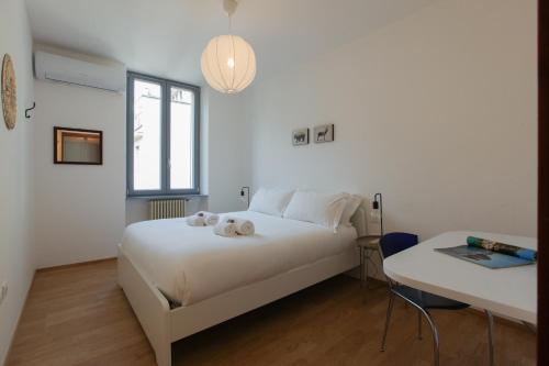HACCA Collection - Milanese 2BR in Porta Venezia