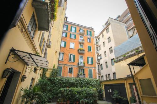 HACCA Collection - Milanese 2BR in Porta Venezia