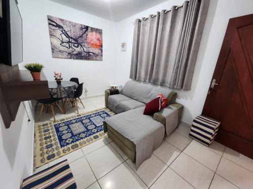 Khu vực ghế ngồi tại Ap térreo no coração de Boituva