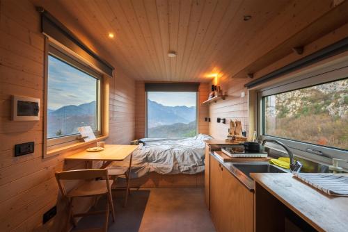 Γενική θέα στο βουνό ή θέα στο βουνό από  οργανωμένο κάμπινγκ