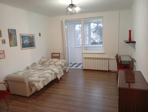 Ảnh trong thư viện ảnh của 2 rooms on Train blvd, 2-комнатная на Ботанике, Кишинев ở Chişinău