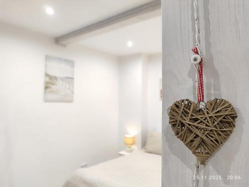 Ένα ή περισσότερα κρεβάτια σε δωμάτιο στο PortStreet apartamenti