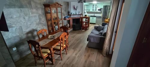 Kuchyň nebo kuchyňský kout v ubytování Casa Rural Martemma