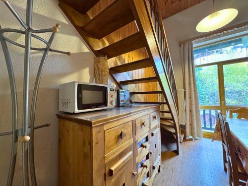 Appartement avec mezzanine pour 6 pers aux Menuires - FR-1-452-411