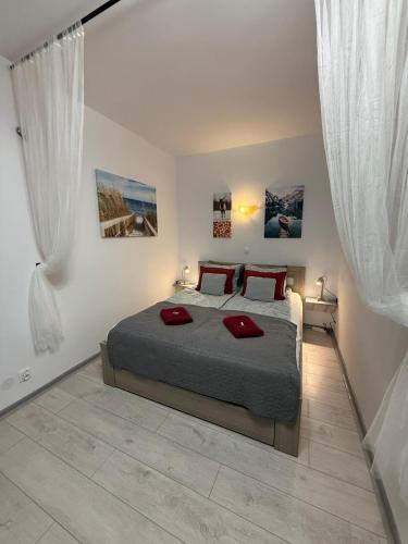 City Center, New Design Apt