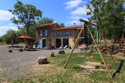 Gîte Contemporain Bell Am avec Sauna, Balnéo, four à pain