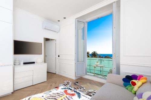 Voodi või voodid majutusasutuse 2P Central & Quiet in Cap d 'Ail toas