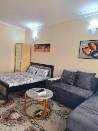 Χώρος καθιστικού στο Shishi's Staycation Studio